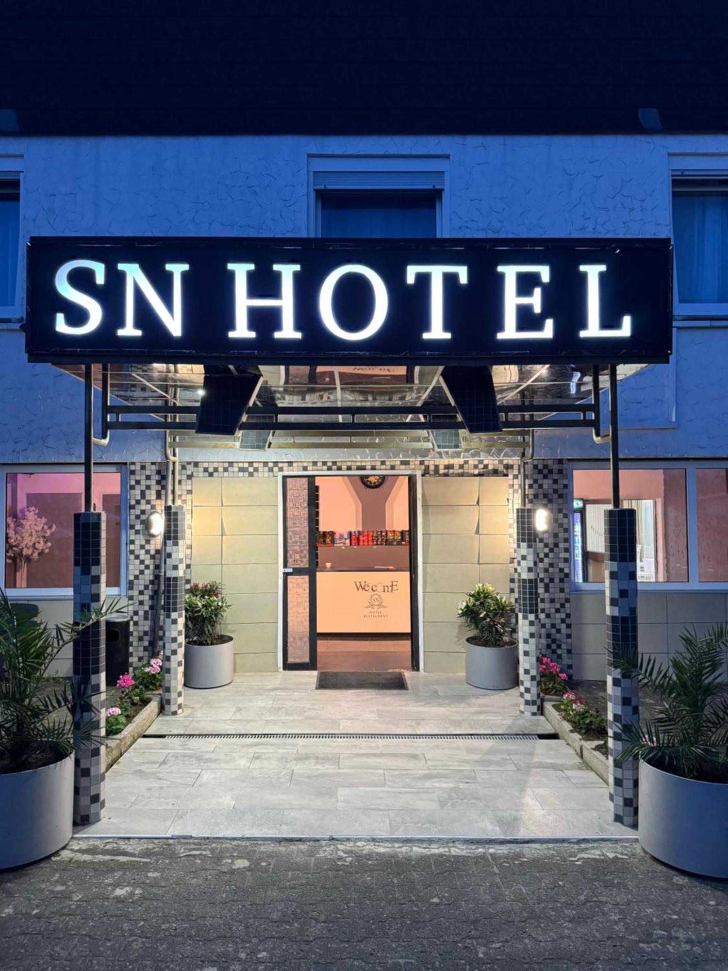 Sn Hotel And Restaurant Langgons Экстерьер фото