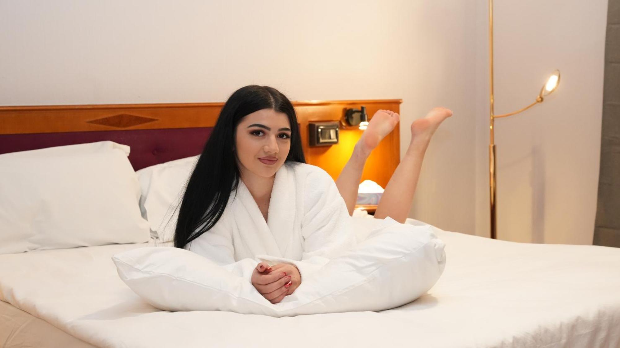Sn Hotel And Restaurant Langgons Экстерьер фото