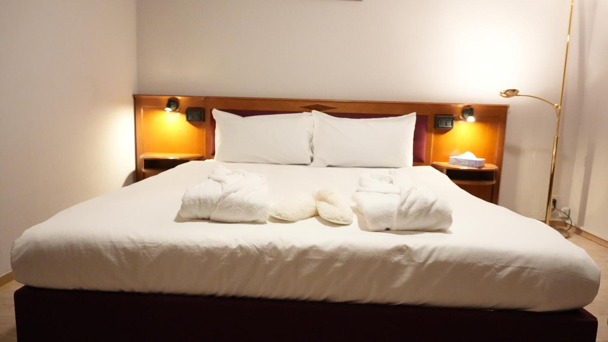 Sn Hotel And Restaurant Langgons Экстерьер фото